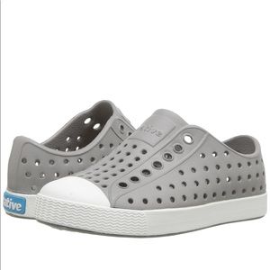 Native Toddler size 4 shoes
